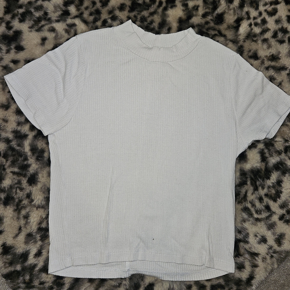 Wilfred White Ribbed Short Sleeve Crop Top